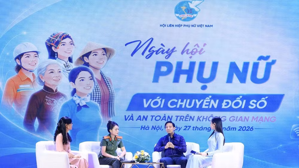 Tọa đàm “Thúc đẩy phụ nữ sử dụng trí tuệ nhân tạo an toàn, hiệu quả” đã được tổ chức tại Ngày hội phụ nữ với chuyển đổi số. (Ảnh: CTV)