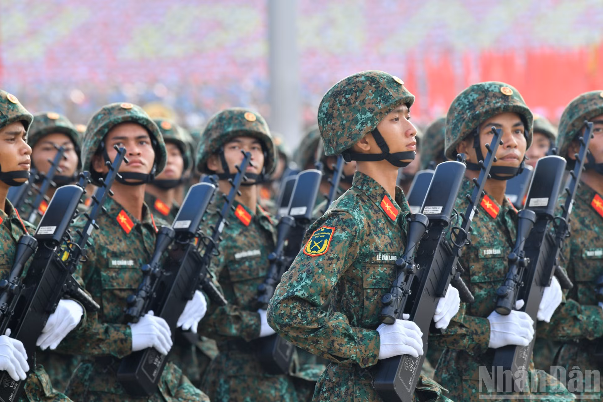 ndo_br_quan-doi-a80-15.jpg
