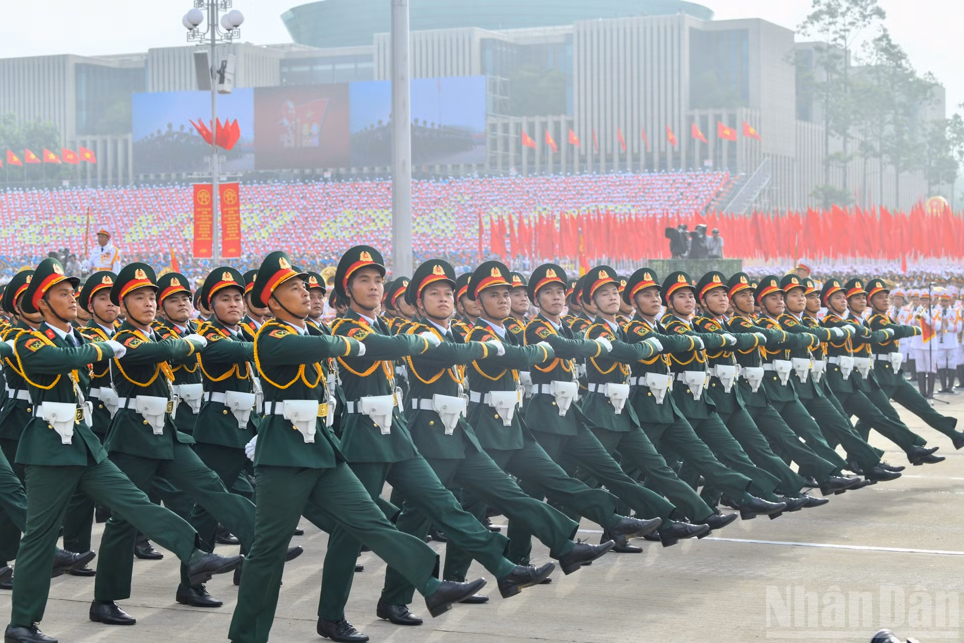 ndo_br_quan-doi-a80-12.jpg