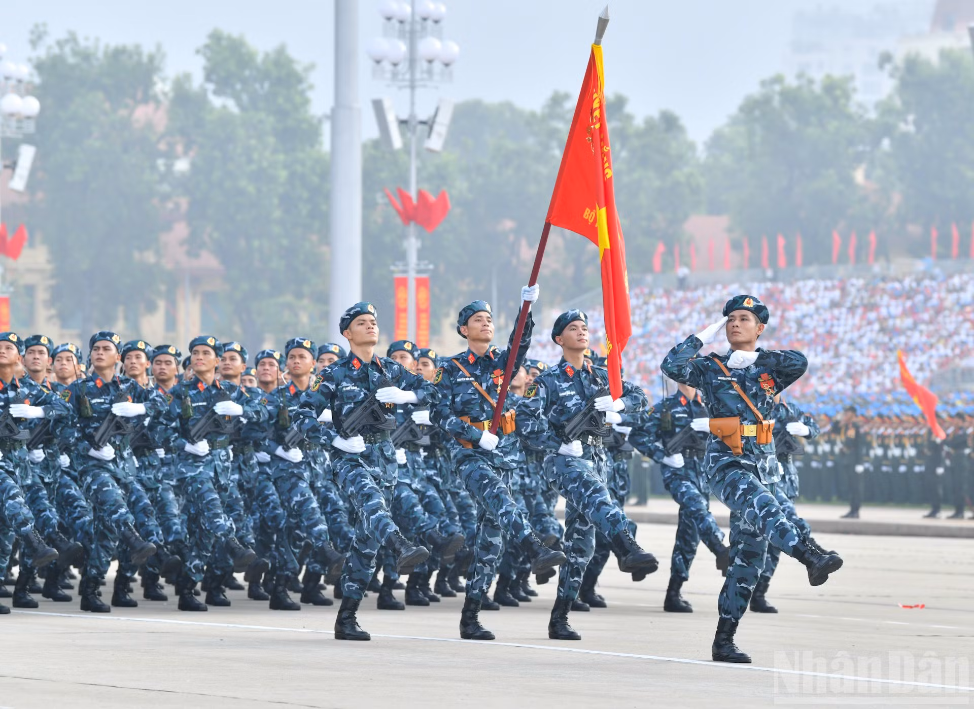 ndo_br_quan-doi-a80-17.jpg