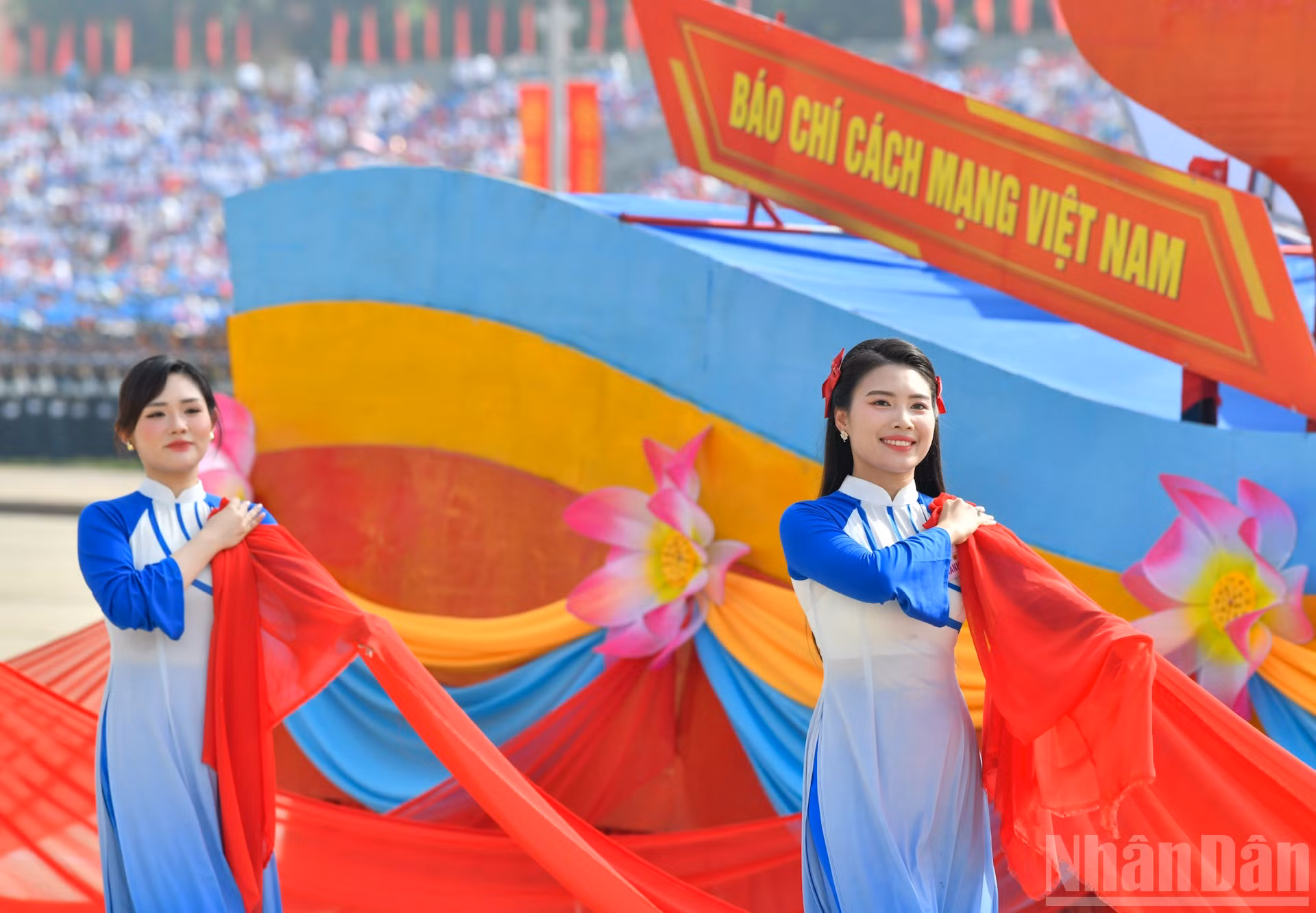 ndo_br_dieu-hanh-14-khoi-bao-chi-cach-mang.jpg