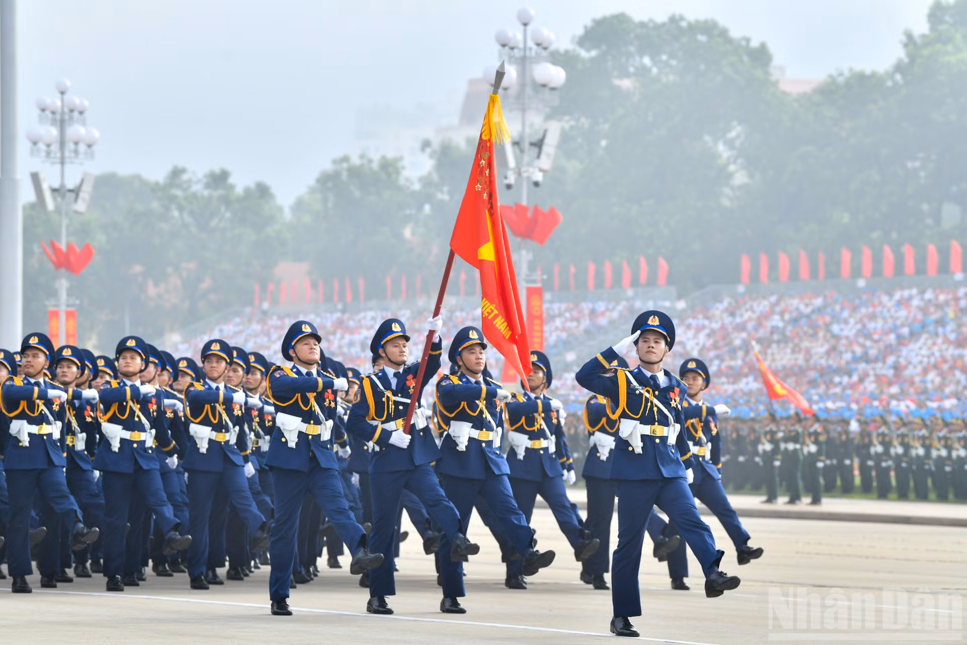 ndo_br_quan-doi-a80-9.jpg