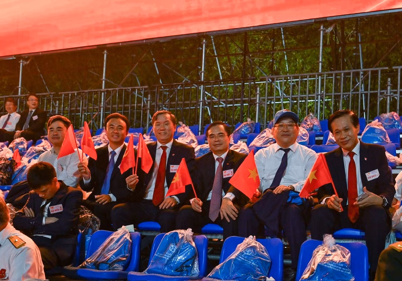 dieu-binh-dieu-hanh-a80.jpg