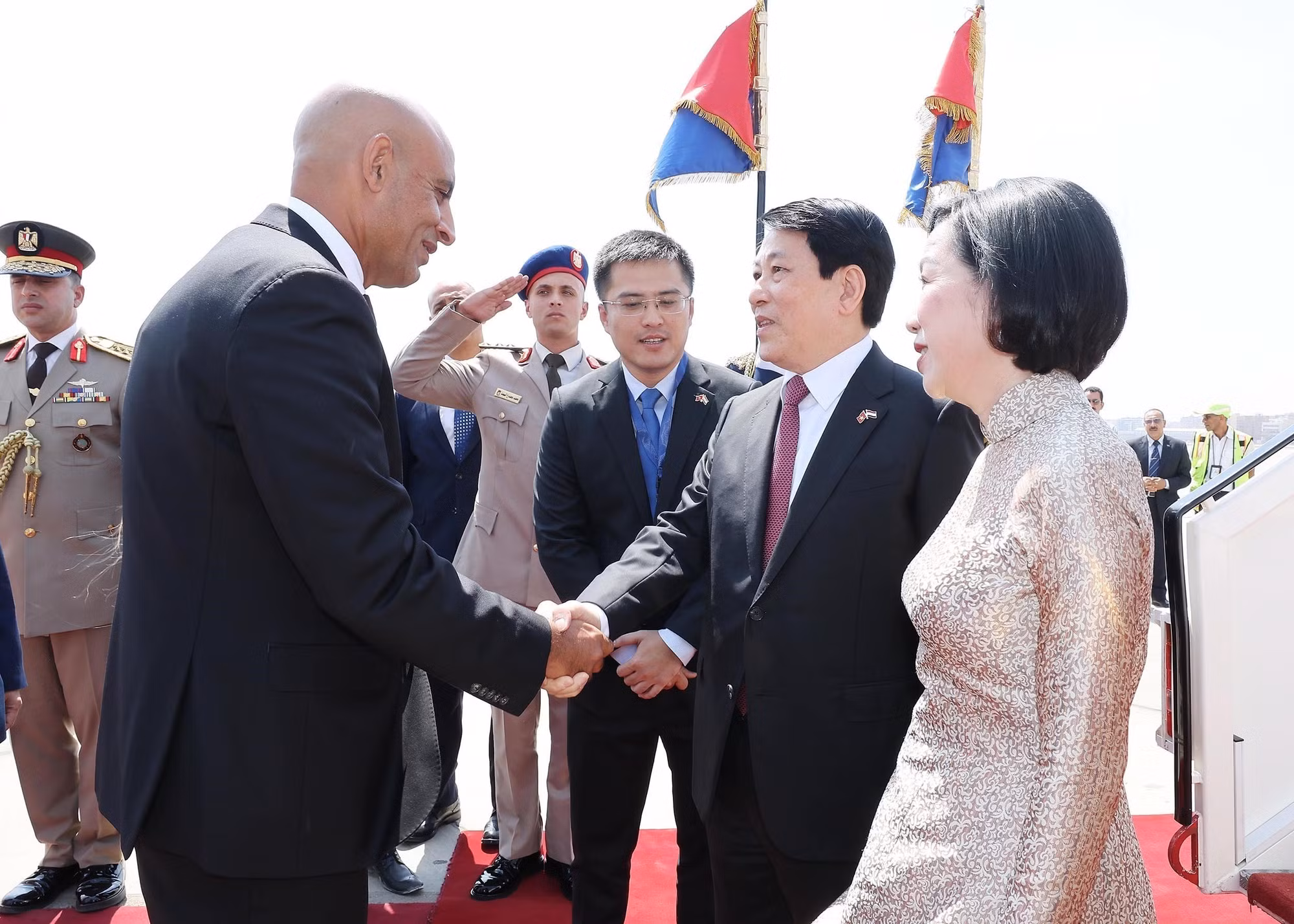 vna-potal-chu-tich-nuoc-den-cairo-bat-dau-tham-cap-nha-nuoc-ai-cap-8188154.jpg