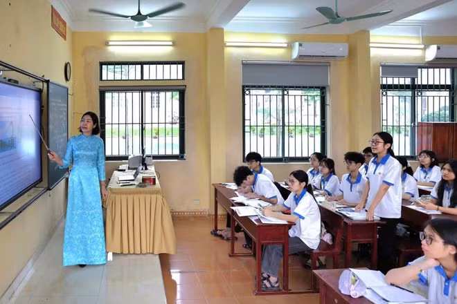 Giờ học của học sinh Trường phổ thông dân tộc nội trú trung học phổ thông tỉnh Tuyên Quang. (Ảnh: ĐẠI THẮNG)