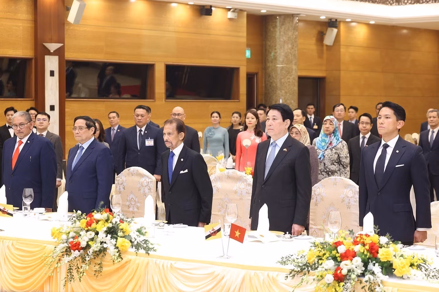 vna-potal-chu-tich-nuoc-chu-tri-chieu-dai-quoc-vuong-brunei-tham-cap-nha-nuoc-toi-viet-nam-8444482.jpg