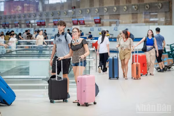 Từ ngày 29/8 đến hết ngày 2/9/2026, tổng sản lượng vận chuyển hành khách của toàn thị trường hàng không đạt 1,2 triệu lượt.