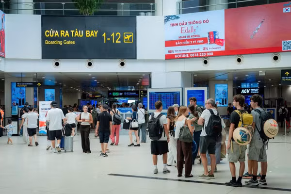 Trong 5 ngày nghỉ lễ Quốc khánh, VATM đã điều hành an toàn 13.482 chuyến bay, tăng 8,65% so cùng kỳ năm 2025.