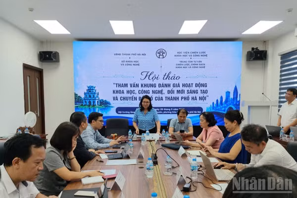 Hội thảo “Tham vấn Khung đánh giá hoạt động khoa học, công nghệ, đổi mới sáng tạo và chuyển đổi số của Thành phố Hà Nội” diễn ra chiều 29/9.
