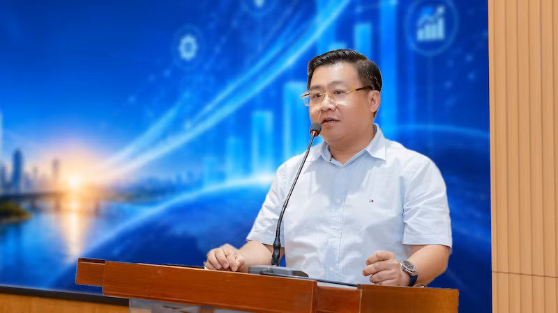 Giáo sư, Tiến sĩ Nguyễn Khắc Quốc Bảo.