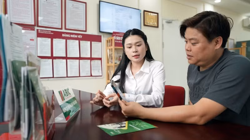 Sự đồng hành của Abic cùng Agribank vừa bảo đảm an toàn tài chính cho khách hàng, vừa góp phần giảm thiểu tác động tiêu cực đến an sinh xã hội.