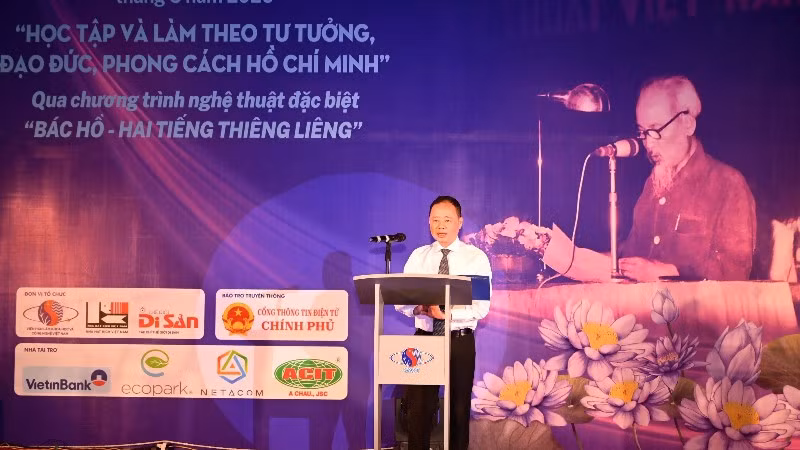 GS, TS Trần Hồng Thái phát biểu tại hội nghị.