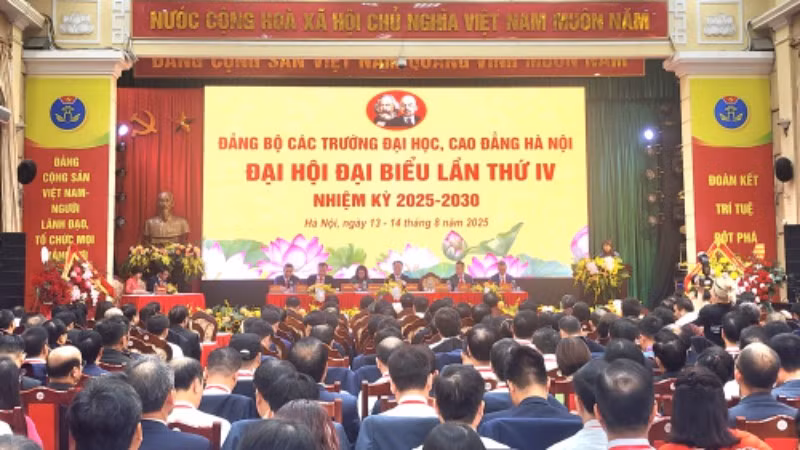 Quang cảnh đại hội.