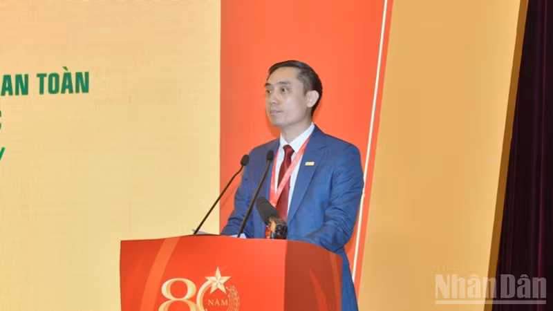 ndo_br_aa5-5623.jpg