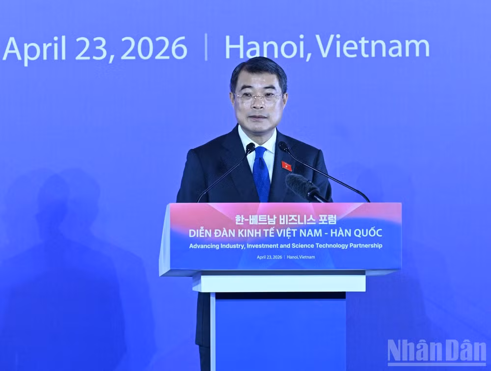 Thủ tướng Chính phủ Lê Minh Hưng phát biểu ý kiến tại Diễn đàn Kinh tế Việt Nam-Hàn Quốc. (Ảnh: Trần Hải)