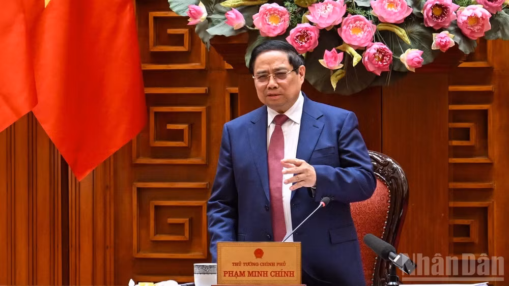 Thủ tướng Chính phủ Phạm Minh Chính phát biểu ý kiến chỉ đạo cuộc họp. (Ảnh: TRẦN HẢI)