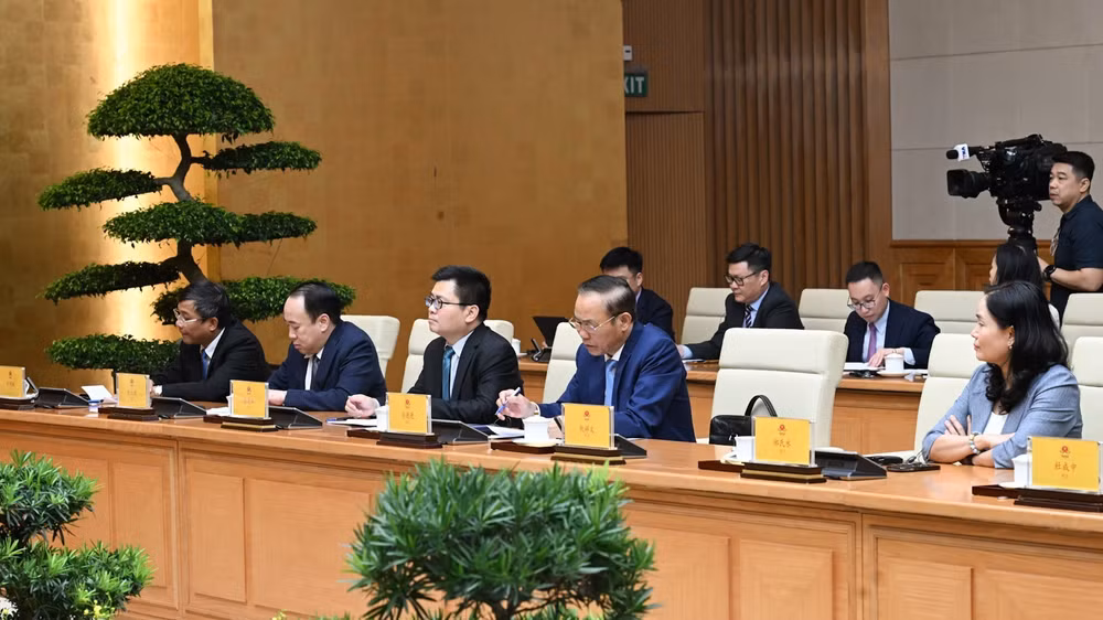 Lãnh đạo một số bộ, ngành Việt Nam tham dự buổi tiếp. (Ảnh: Trần Hải)