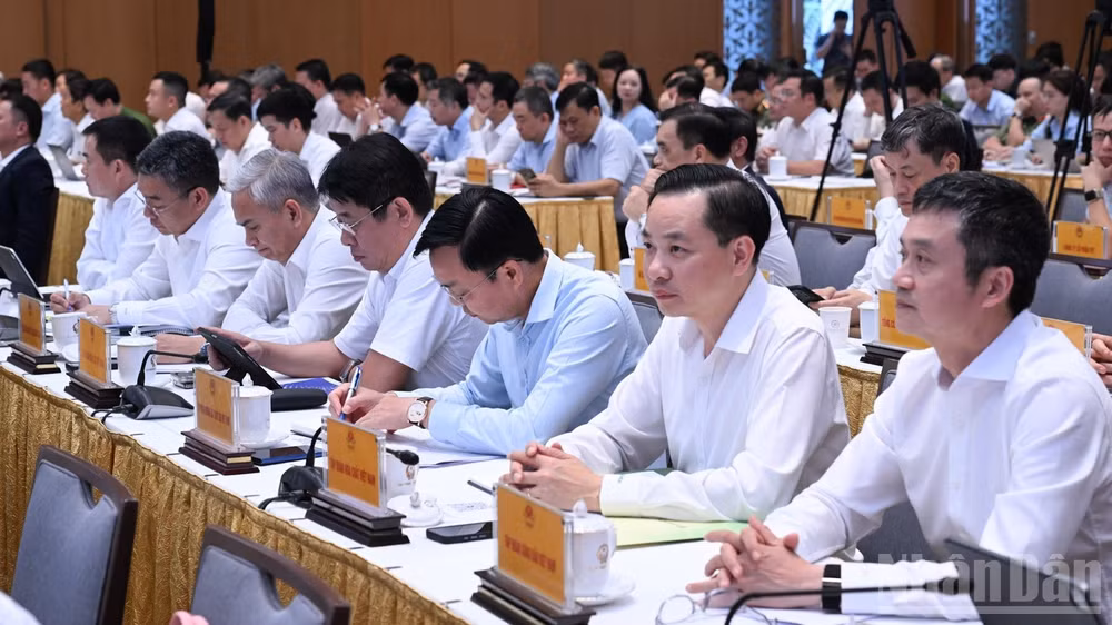 Các đại biểu tham dự hội nghị. (Ảnh: TRẦN HẢI)