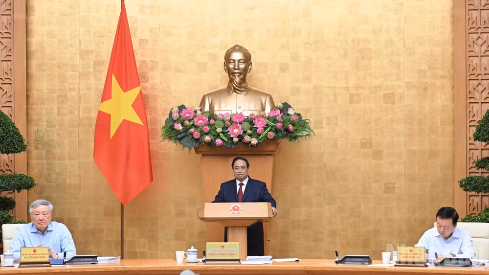 Thủ tướng Phạm Minh Chính chủ trì Hội nghị trực tuyến Chính phủ với địa phương. (Ảnh: TRẦN HẢI)