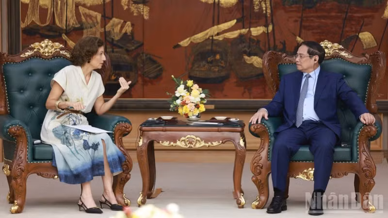 Thủ tướng Chính phủ Phạm Minh Chính tiếp Tổng Giám đốc UNESCO Audrey Azoulay. (Ảnh: TRẦN HẢI)