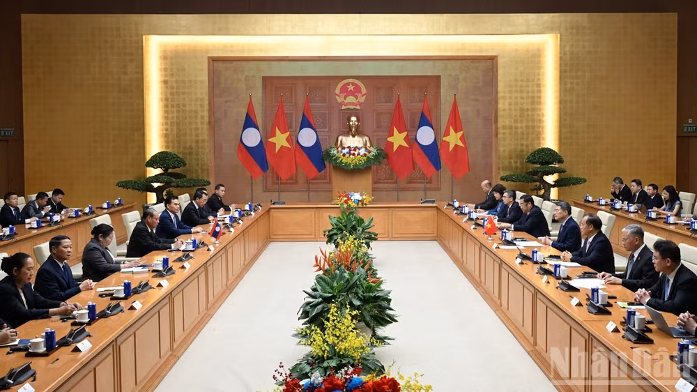 Quang cảnh buổi tiếp. (Ảnh: TRẦN HẢI)