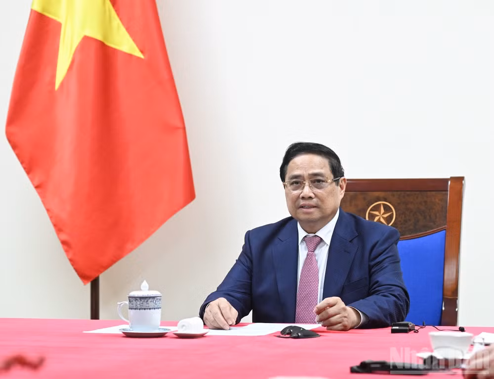 Thủ tướng Chính phủ Phạm Minh Chính điện đàm với Tổng thống Cộng hòa Angola João Manuel Gonçalves Lourenço. (Ảnh: Trần Hải)