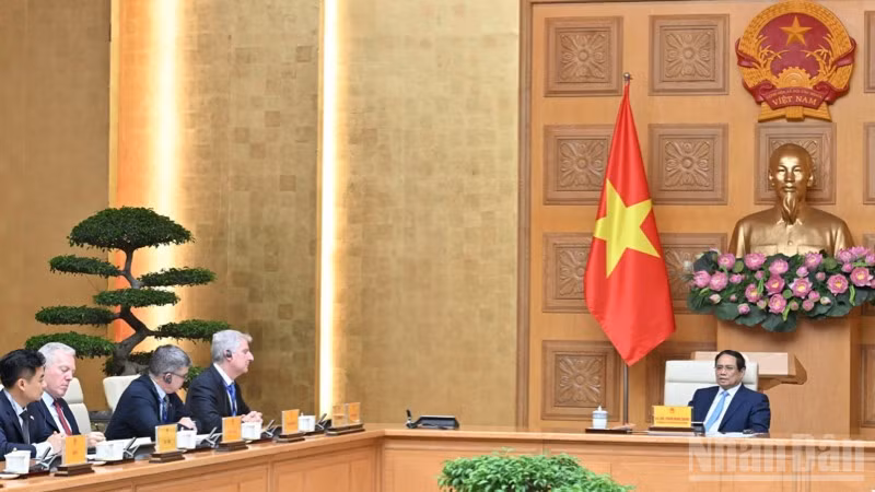 Thủ tướng Phạm Minh Chính tiếp, làm việc với Đoàn Hội đồng Kinh doanh Hoa Kỳ - ASEAN.(Ảnh: Trần Hải). 
