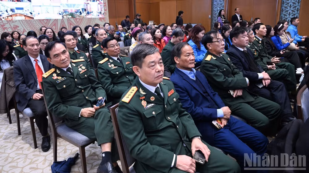 ndo_br_c1-5111.jpg