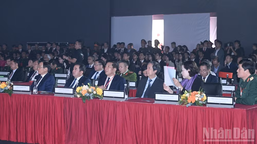 ndo_br_b4-9729-1430.jpg