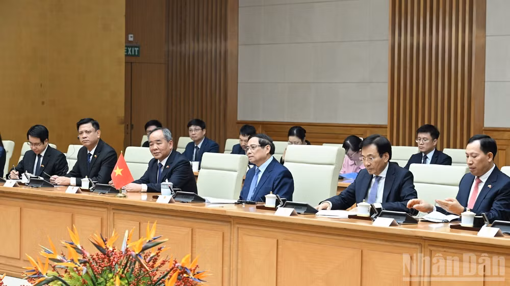 Thủ tướng Phạm Minh Chính và lãnh đạo một số bộ, ngành Việt Nam tham dự cuộc hội kiến. (Ảnh: Trần Hải)