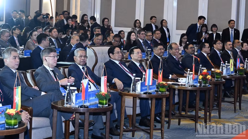 Thủ tướng Chính phủ Phạm Minh Chính và các quan chức, đại biểu dự Hội nghị Bộ trưởng số ASEAN (ADGMIN) lần thứ 6 và các Hội nghị liên quan. (Ảnh: Trần Hải)