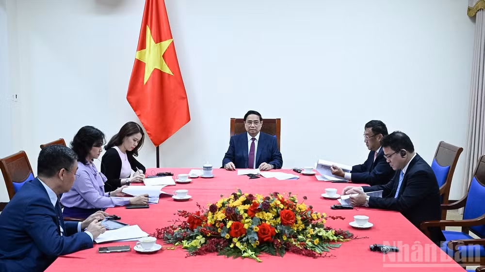 Quang cảnh cuộc điện đàm. (Ảnh: Trần Hải)