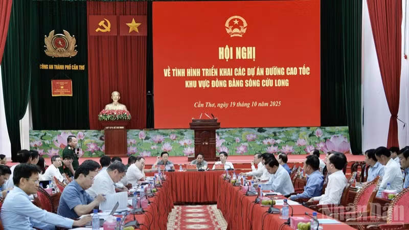 ndo_br_c1-1681.jpg