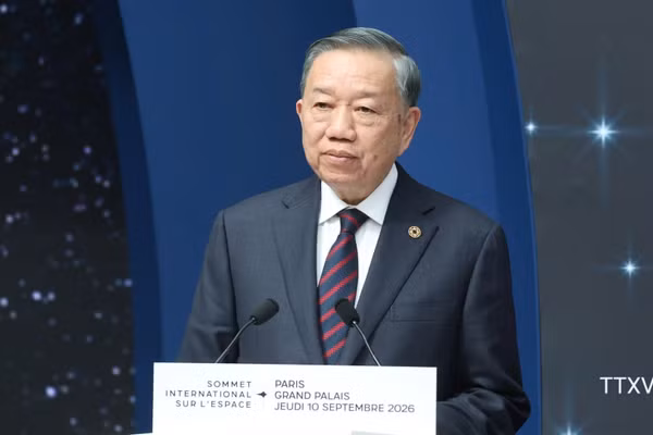 Tổng Bí thư, Chủ tịch nước Tô Lâm phát biểu tại Phiên chính thức Hội nghị Thượng đỉnh Không gian vũ trụ. (Ảnh: TTXVN)