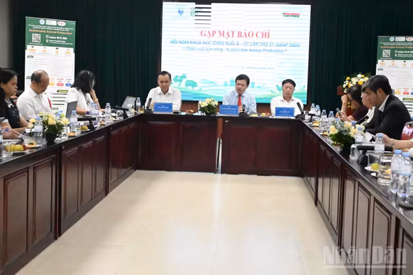Họp báo giới thiệu Hội nghị Khoa học chăn nuôi Á-Úc lần thứ 21 (AAAP 2026) chiều 14/9.