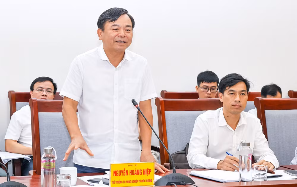 thu-truong.jpg