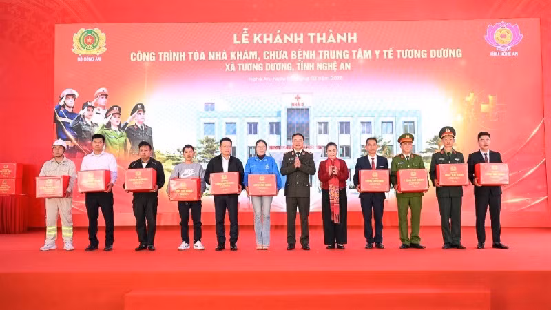 bna-khanh-thanh-trung-tam-y-te-tuong-duong-8-1-8511.jpg