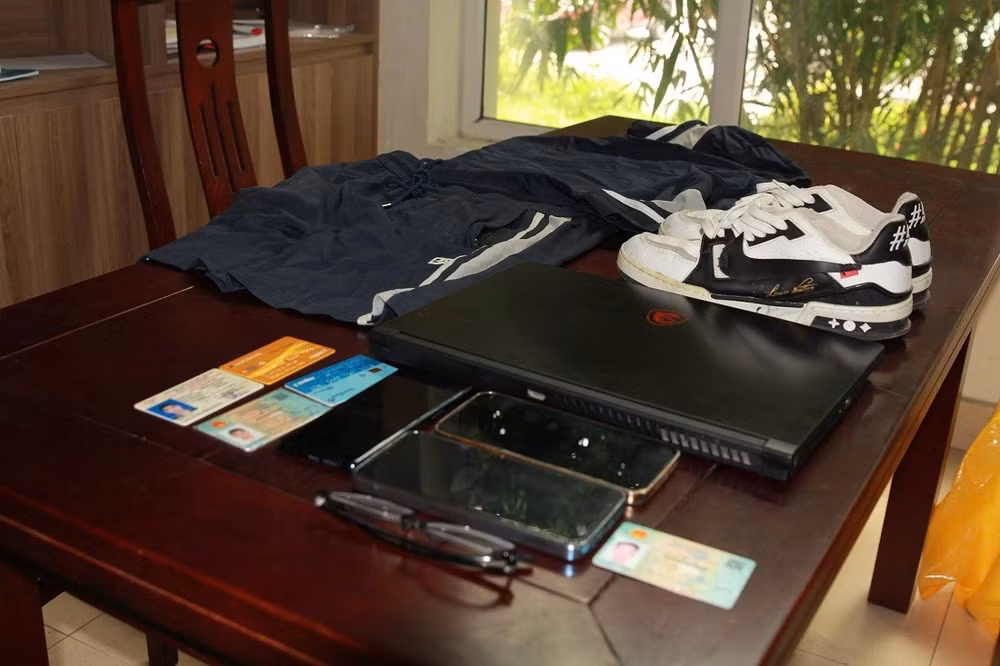 images2025487-1-quangcanh.jpg