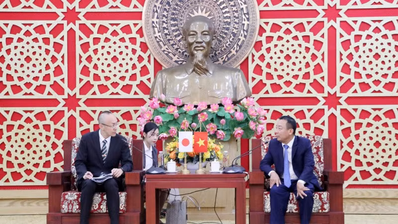 15-trao-doi-1728.jpg