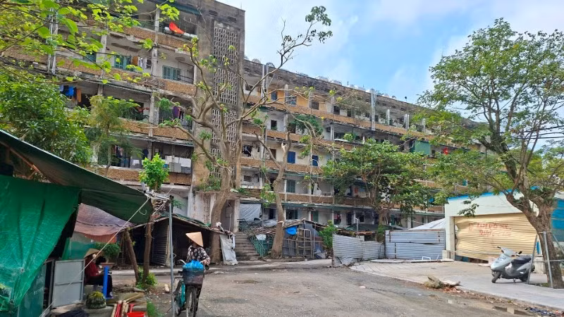 Theo tiến độ được gia hạn trong giấy chứng nhận đăng ký đầu tư thì dự án cải tạo, xây dựng Khu C sẽ hoàn thành vào tháng 10/2025.