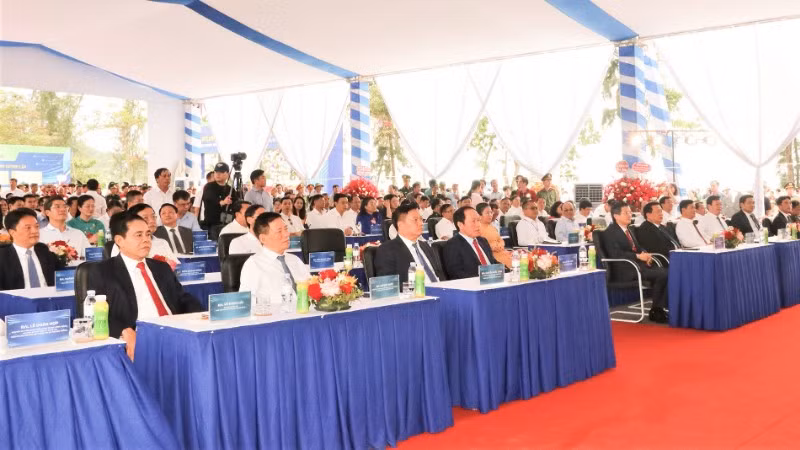 18-quang-canh-1510.jpg