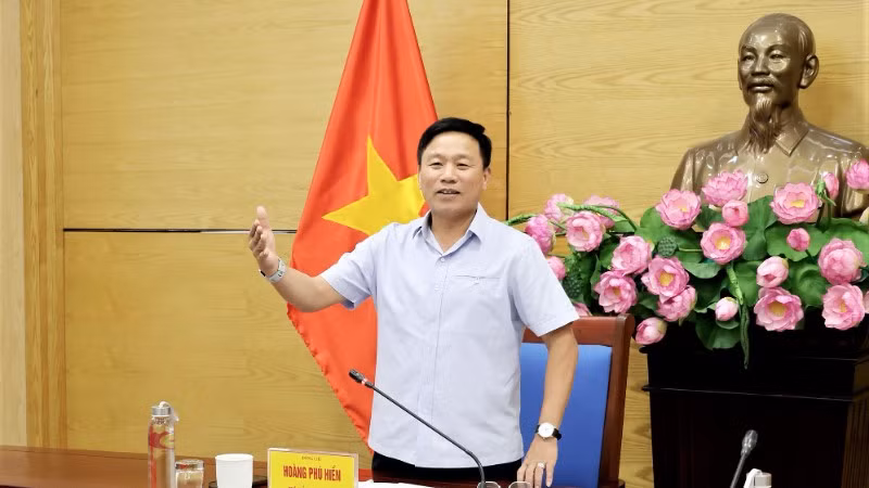 2-pct-4098.jpg