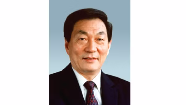 Nguyên Thủ tướng Quốc vụ viện Trung Quốc Chu Dung Cơ. (Ảnh: Tân Hoa xã)