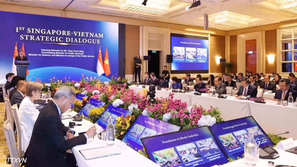 Đối thoại Chiến lược Việt Nam-Singapore lần thứ nhất giữa Đảng Cộng sản Việt Nam và Đảng Hành động Nhân dân Singapore. (Ảnh: TTXVN)