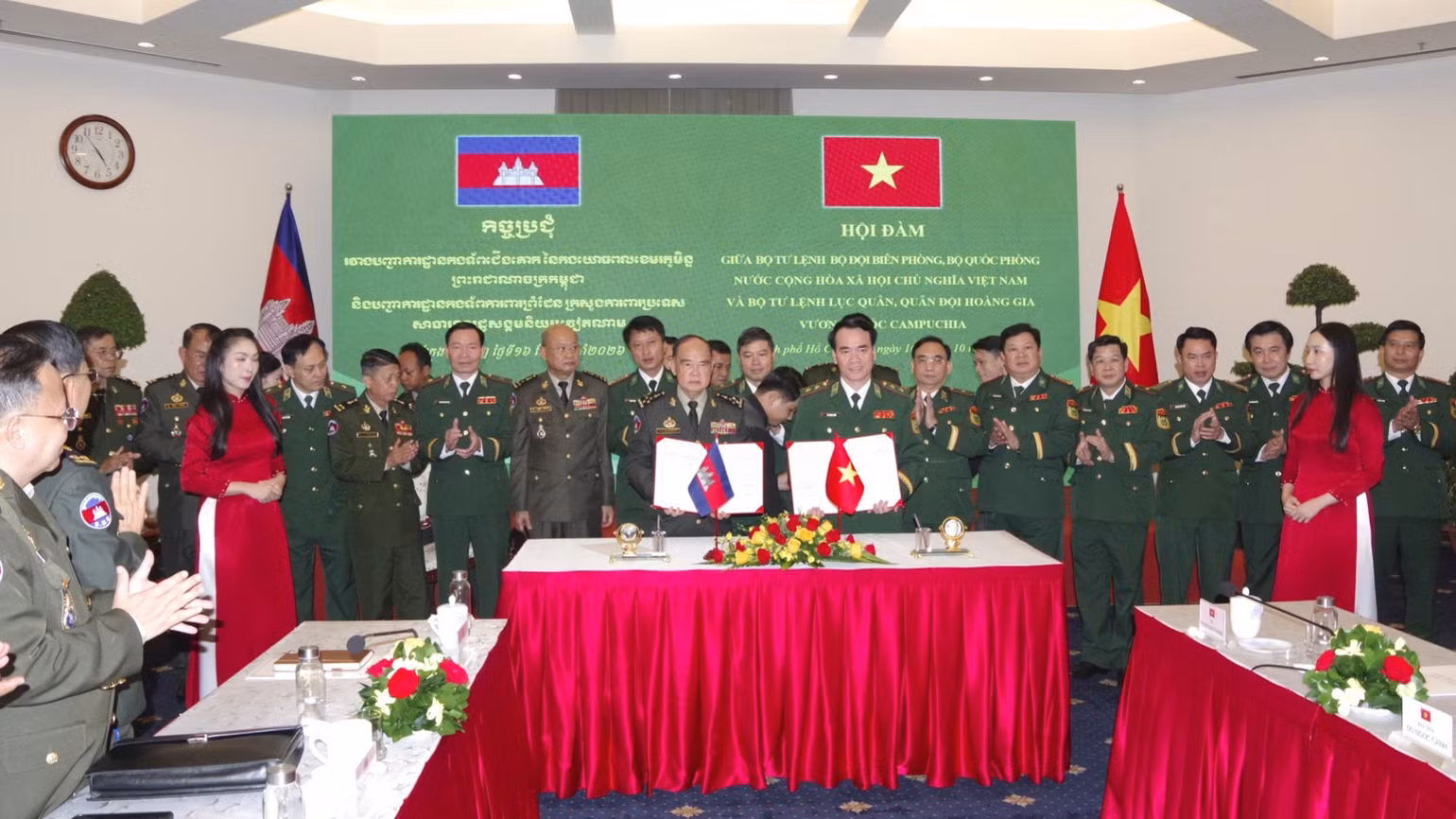 anh-8759.jpg