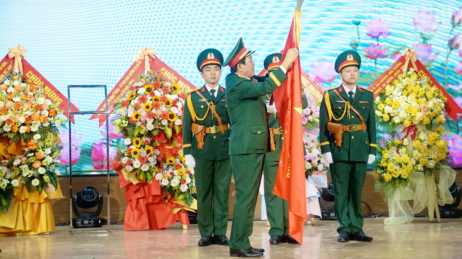 ndo_tr_dsc01757.jpg