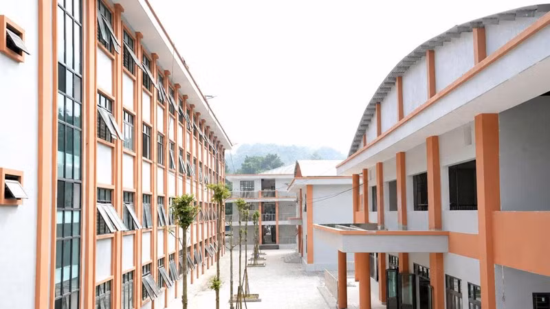 12-a.jpg