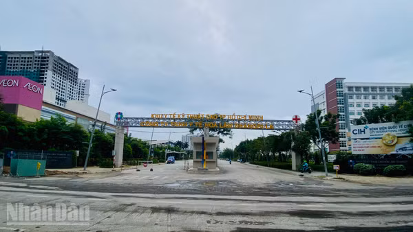 Bệnh viện quốc tế City tọa lạc tại Khu y tế kỹ thuật cao Thành phố Hồ Chí Minh. (Ảnh: KHANG ANH)