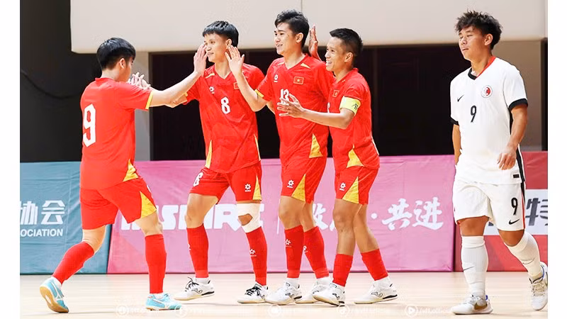 Đội tuyển futsal Việt Nam có trận thắng đậm trước đội tuyển Hồng Kông (Trung Quốc). Ảnh: VFF
