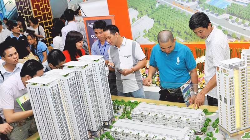 Đẩy nhanh tiến độ dự án giúp các doanh nghiệp bất động sản sớm thu hồi vốn. Ảnh: NAM ANH